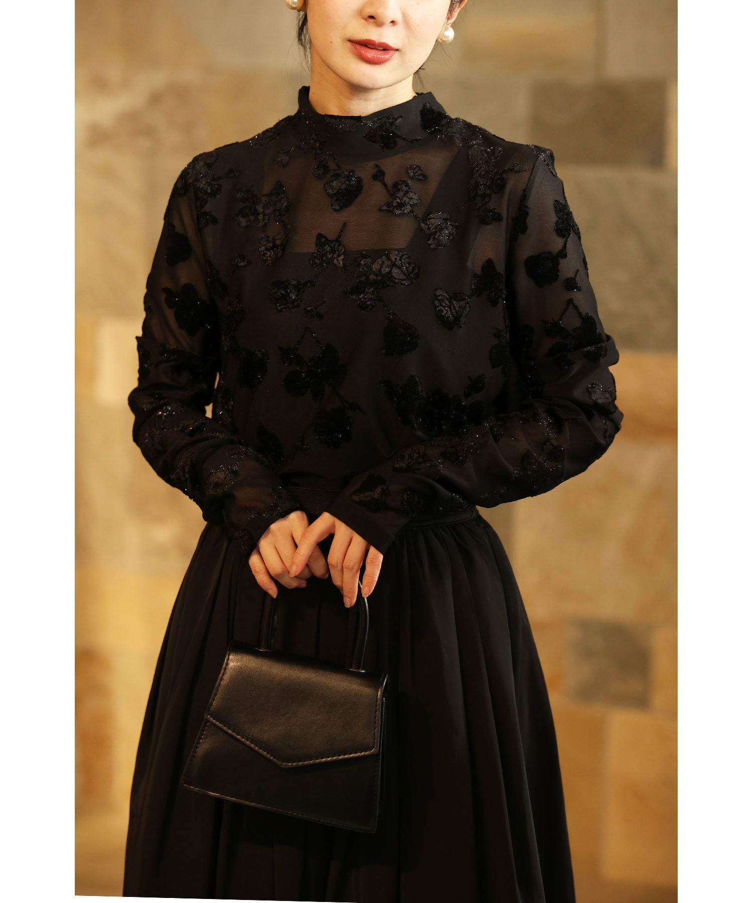CAWAII CAWAII velour-style flower floating elegant sheer inner