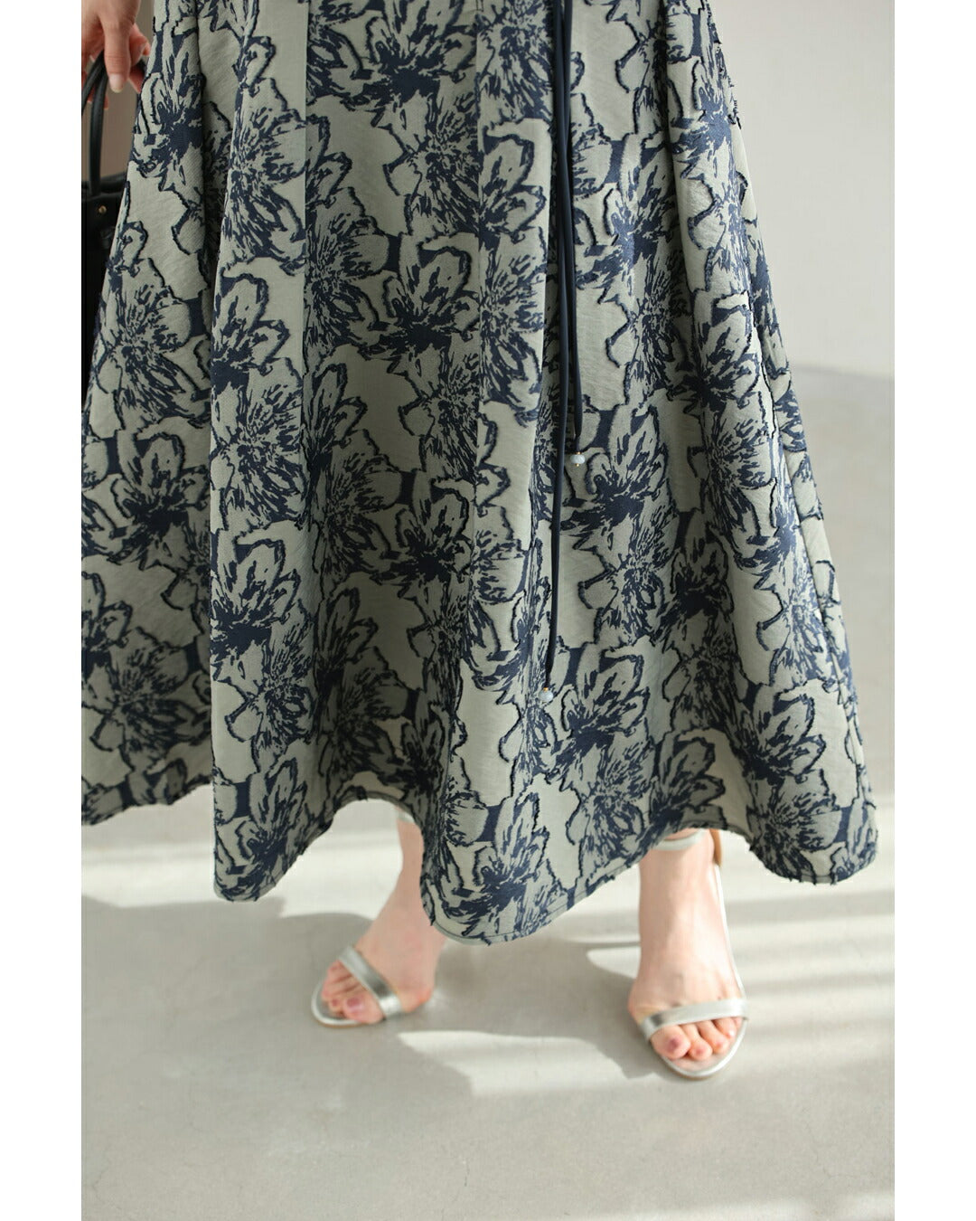 CAWAII CAWAII Swaying Asian charm light jacquard medium skirt