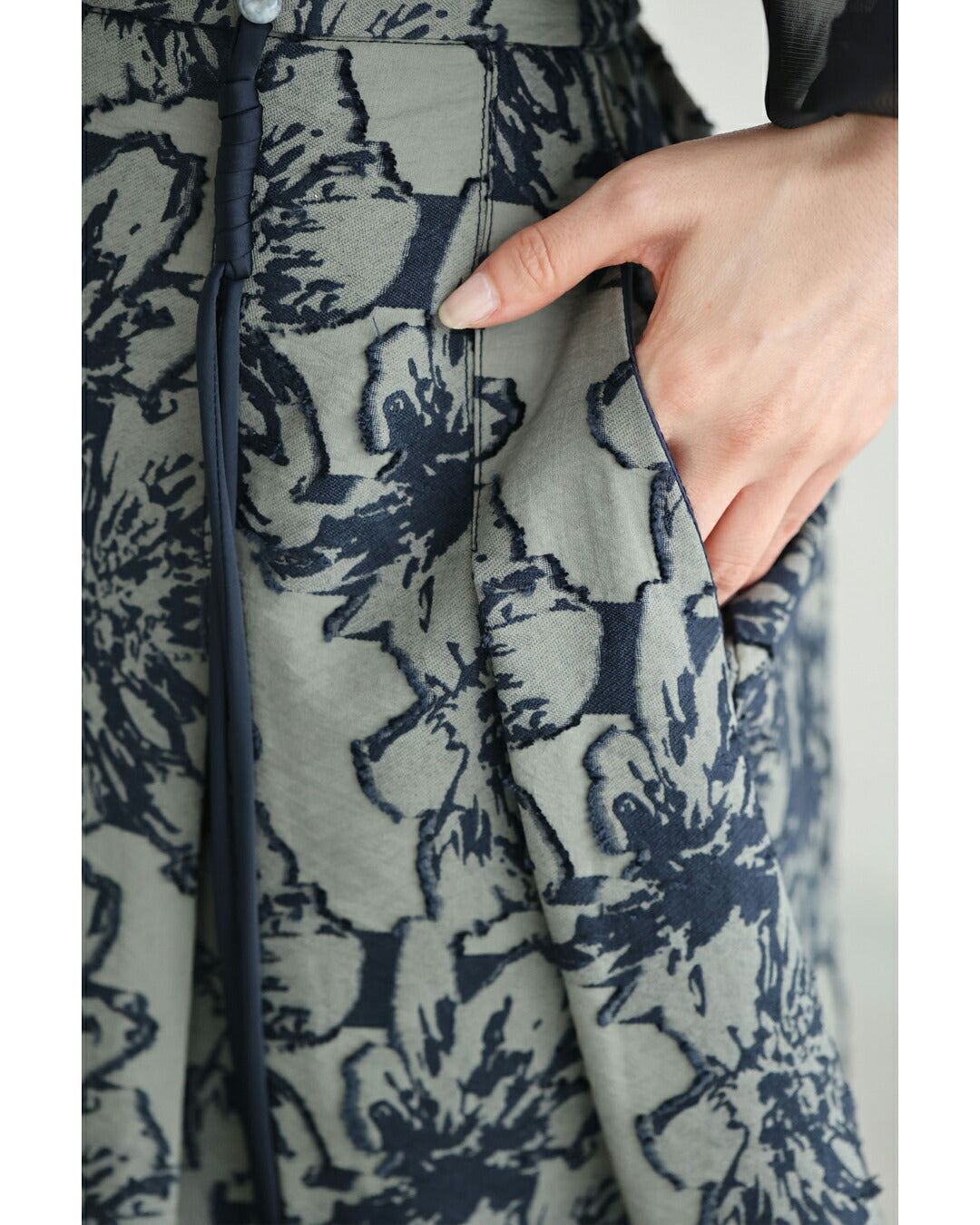 CAWAII CAWAII Swaying Asian charm light jacquard medium skirt