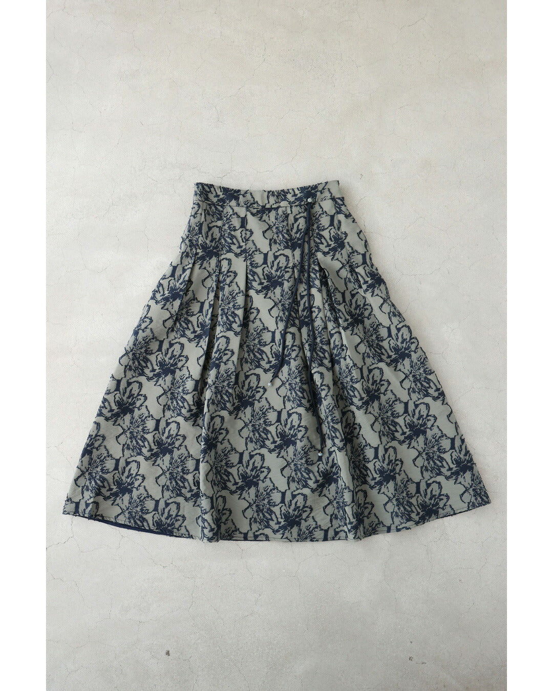 CAWAII CAWAII Swaying Asian charm light jacquard medium skirt