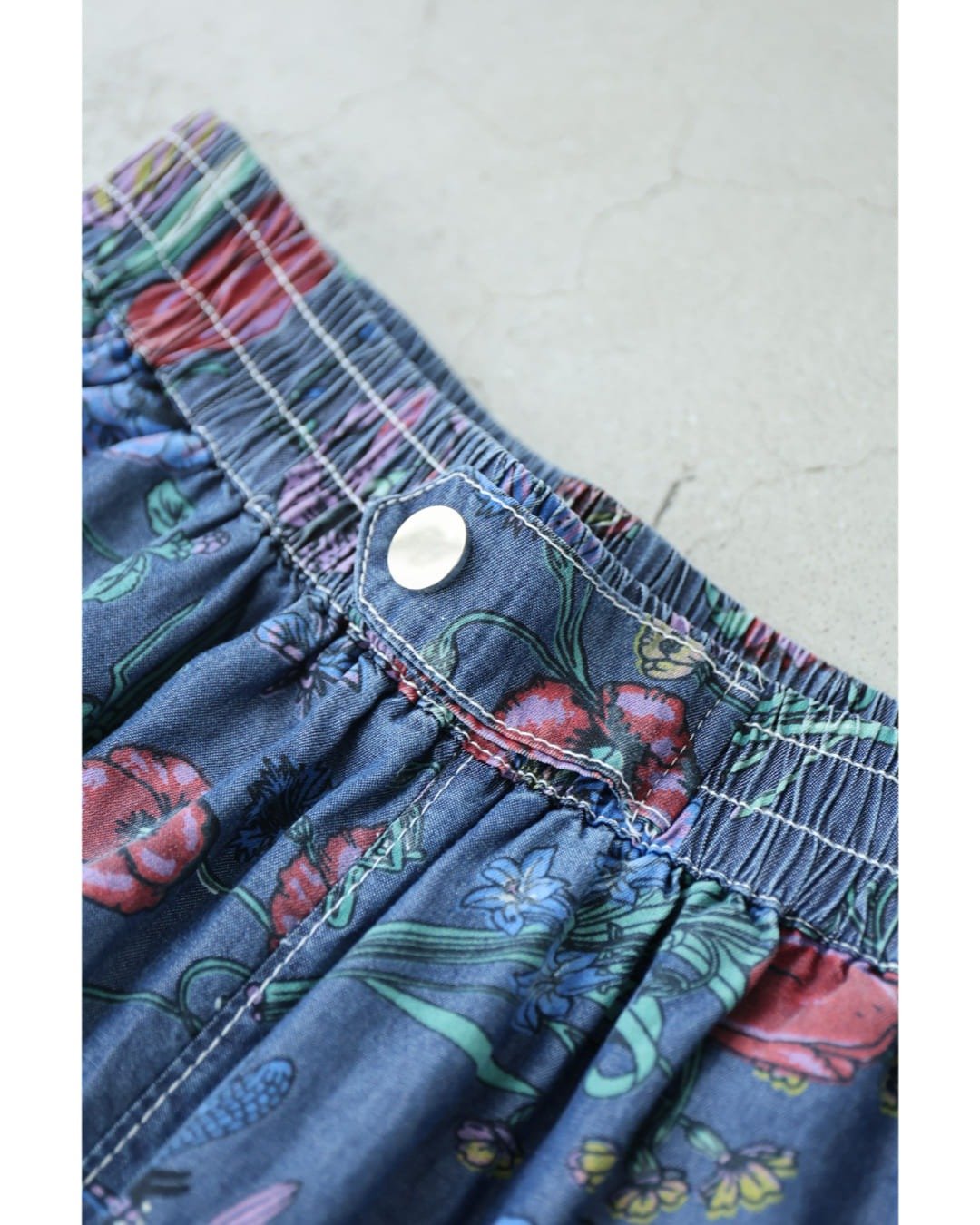 CAWAII colorful flowers and lively insects, soft wide pants