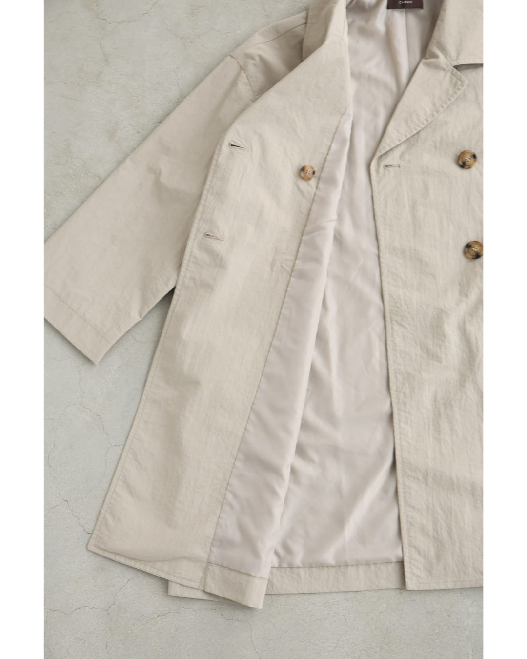 カワイイ CAWAII 定番デザインの軽やかライトコート （グレージュ） グレージュ