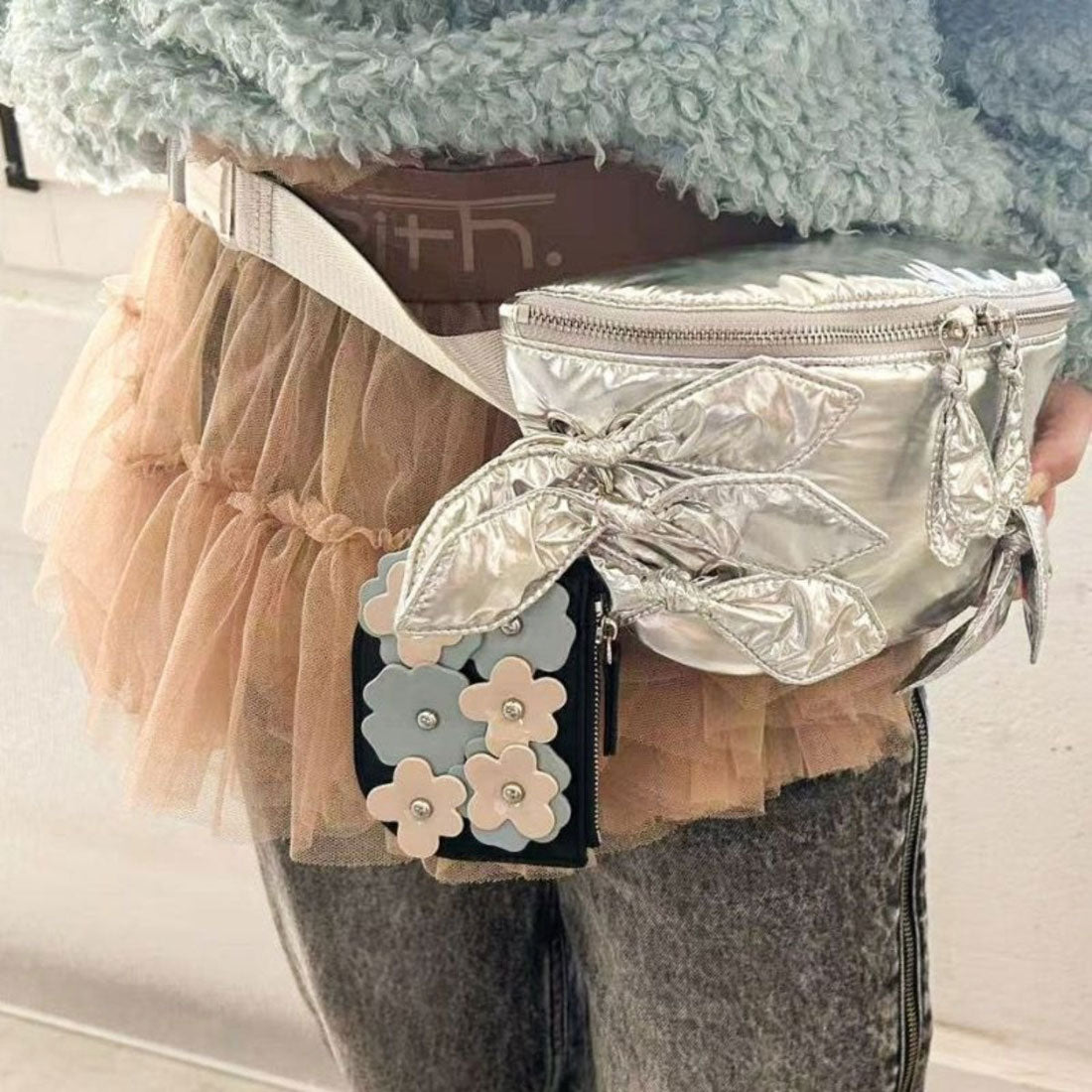 キャセリーニ Casselini フラワーモチーフコインケース（Flower Motif Coin Case） （ブラック） ブラック