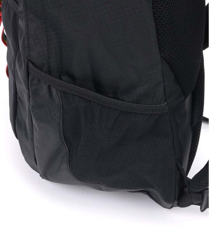 チャムス CHUMS チャムス CHUMS アウトドア スプリングデール20リットル デイパック リュック 20L バッグ フェス 登山 ハイキング 旅行 トラベル タ （K042 BLK/RAINBOW） K042 BLK/RAINBOW