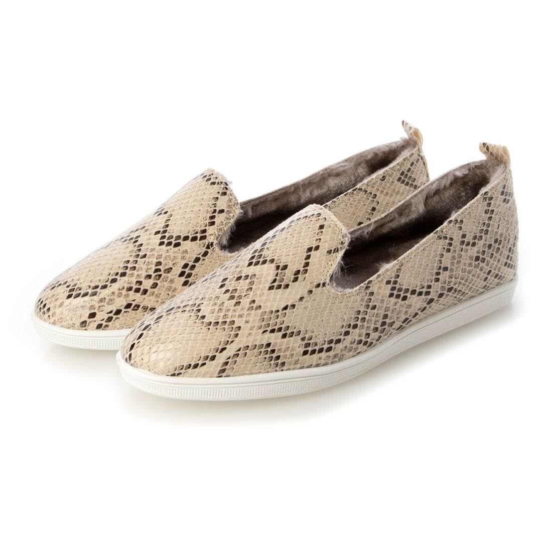 CHICS Simple Fur Slip-on Sneakers