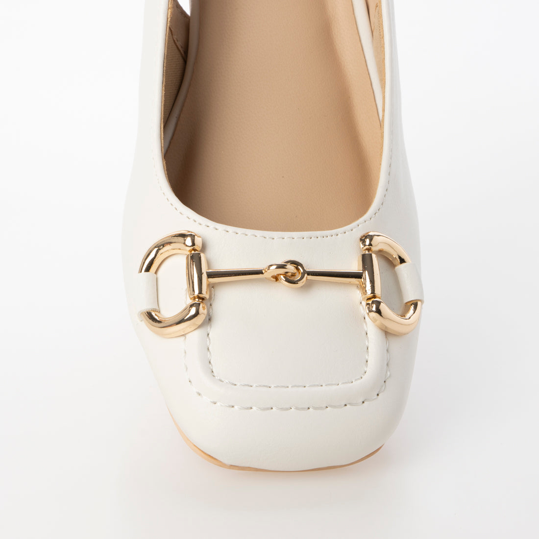 シックス CHICS ビットデザインミッドヒールスリングバックパンプス