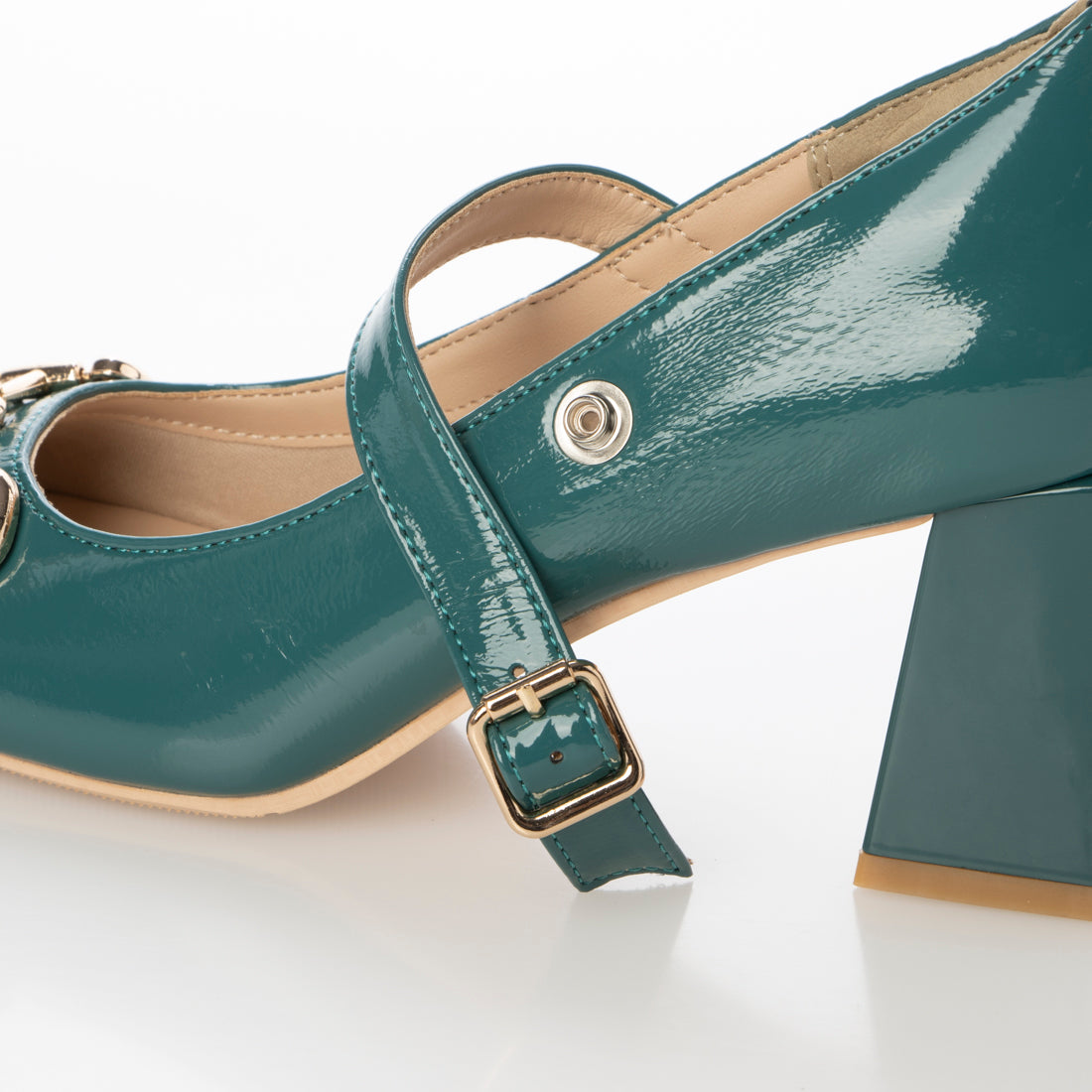 シックス CHICS ビットデザインミッドヒールパンプス