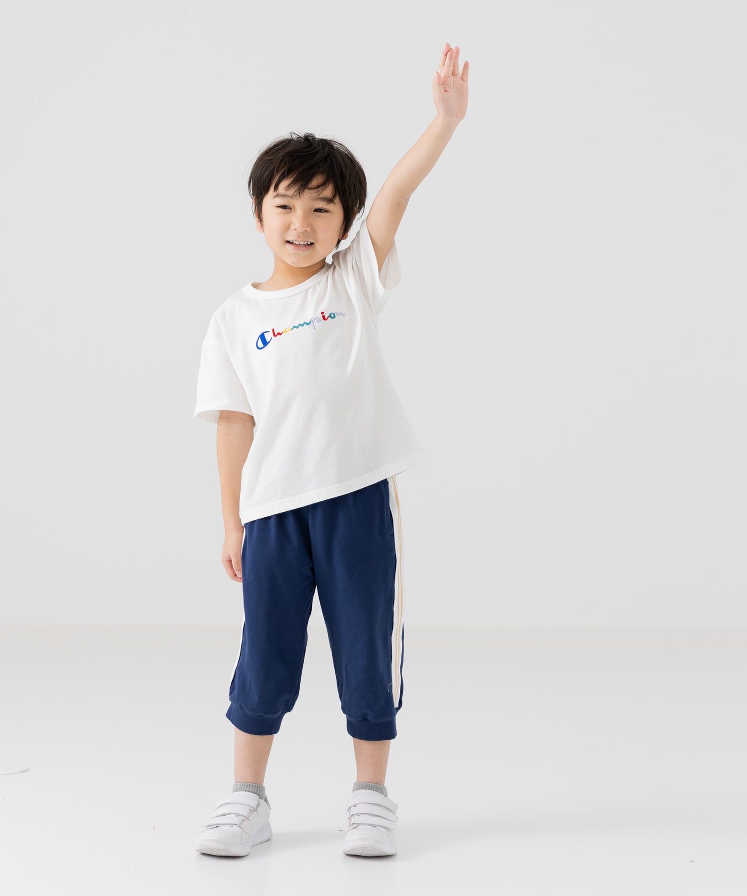 チルツー chil2 7分丈裾リブ脇ラインパンツ