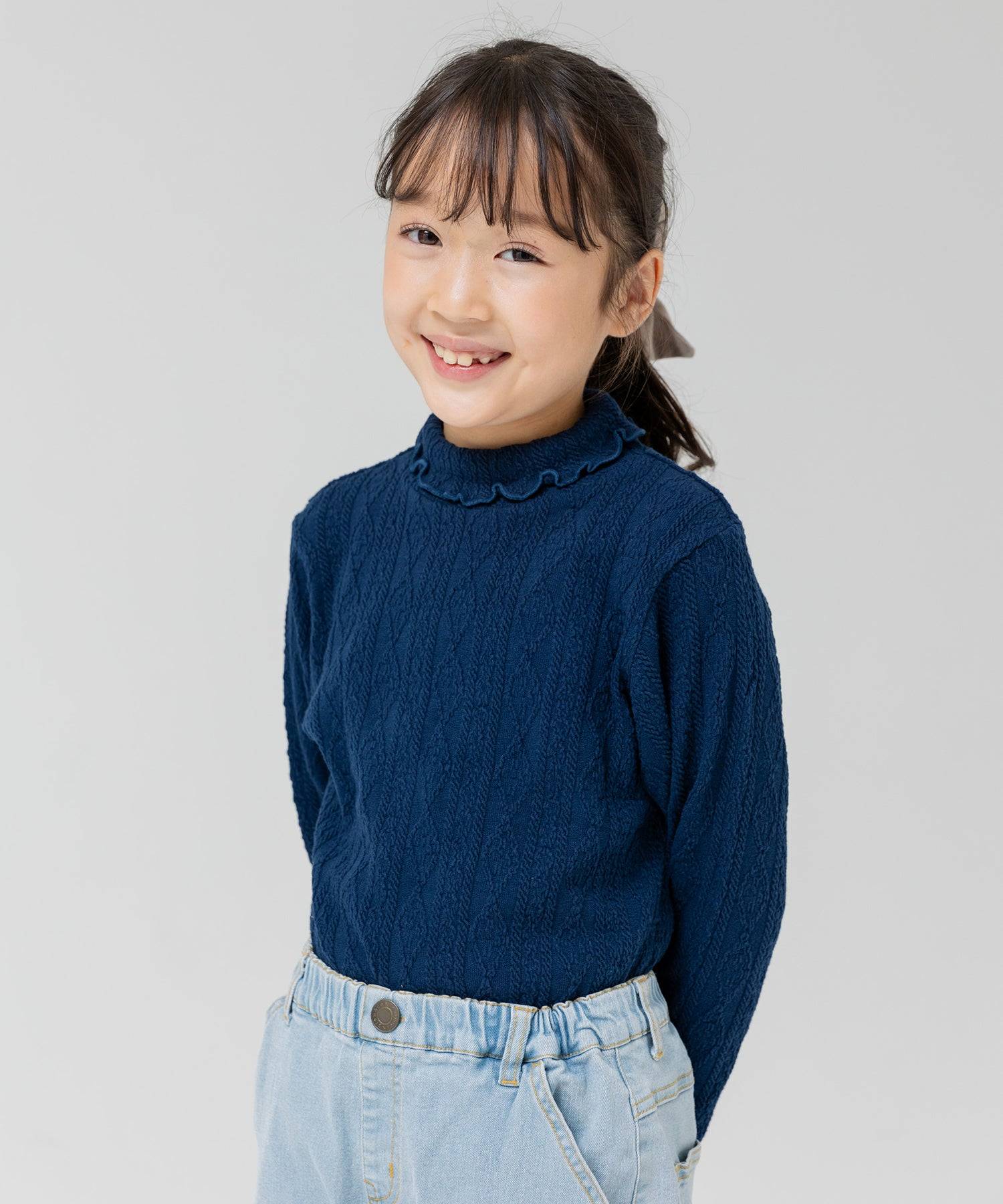 チルツー chil2 アラン編みハイネックカットソー,ネイビー