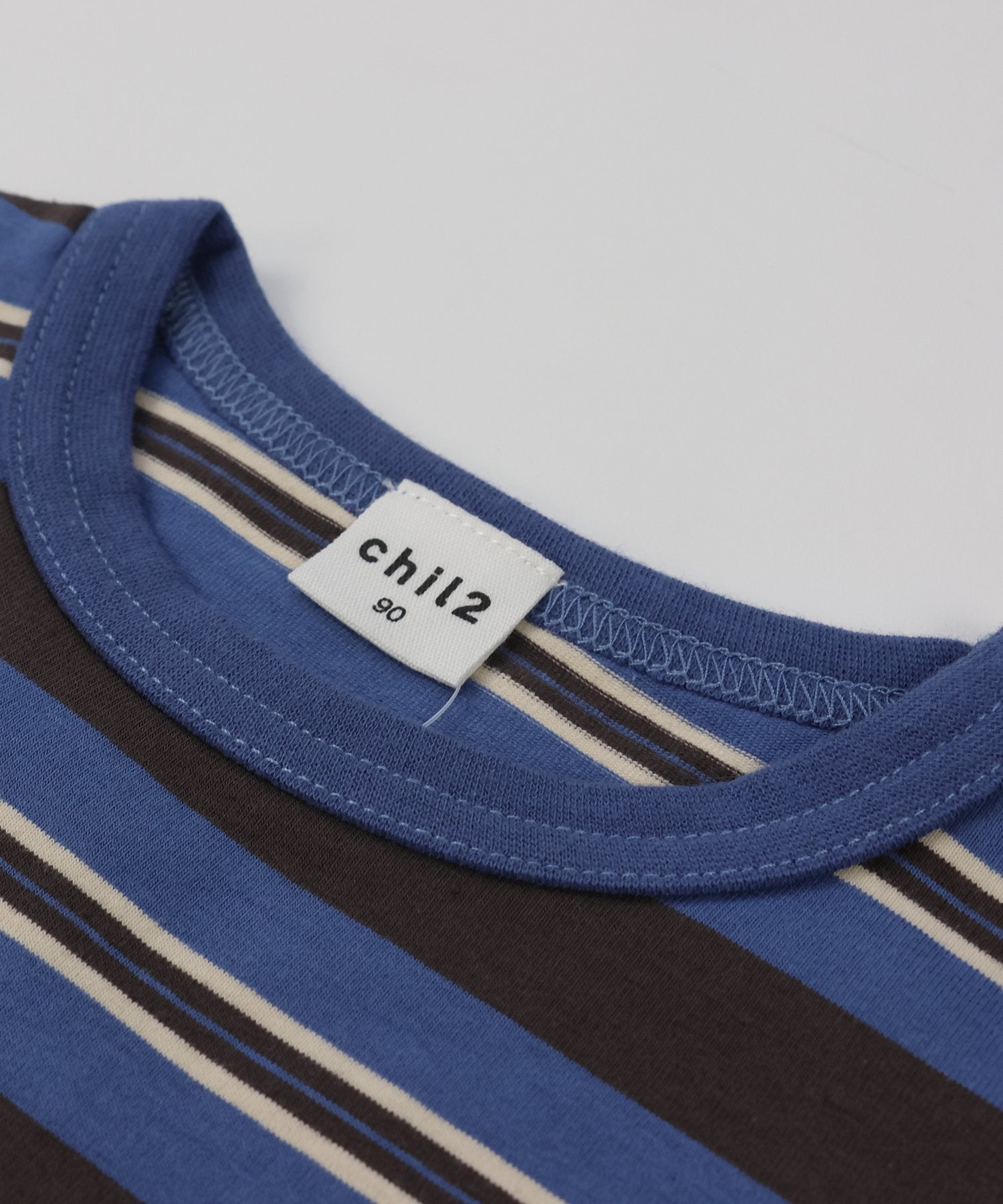 チルツー chil2 ボーダー長袖Tシャツ