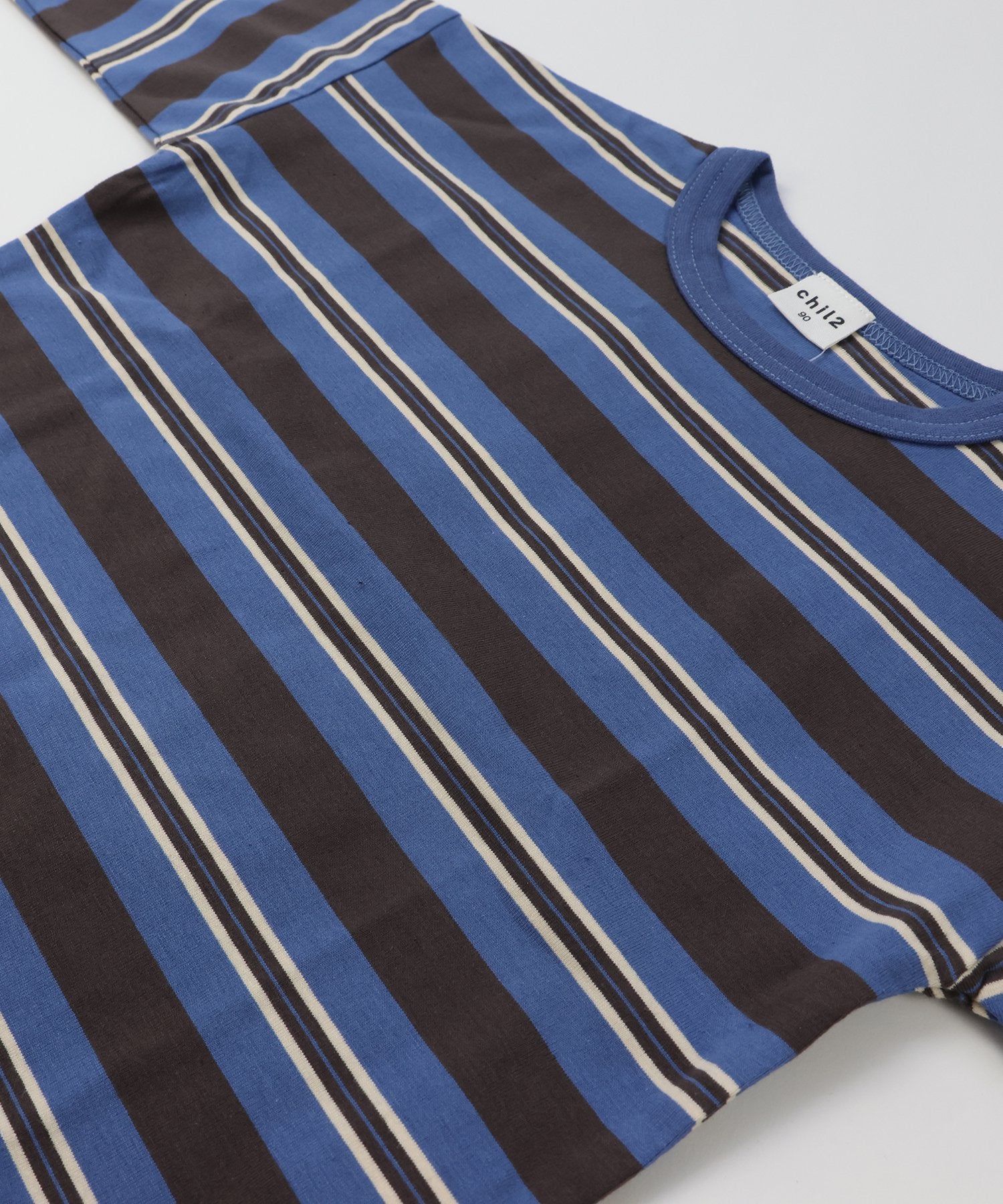 チルツー chil2 ボーダー長袖Tシャツ