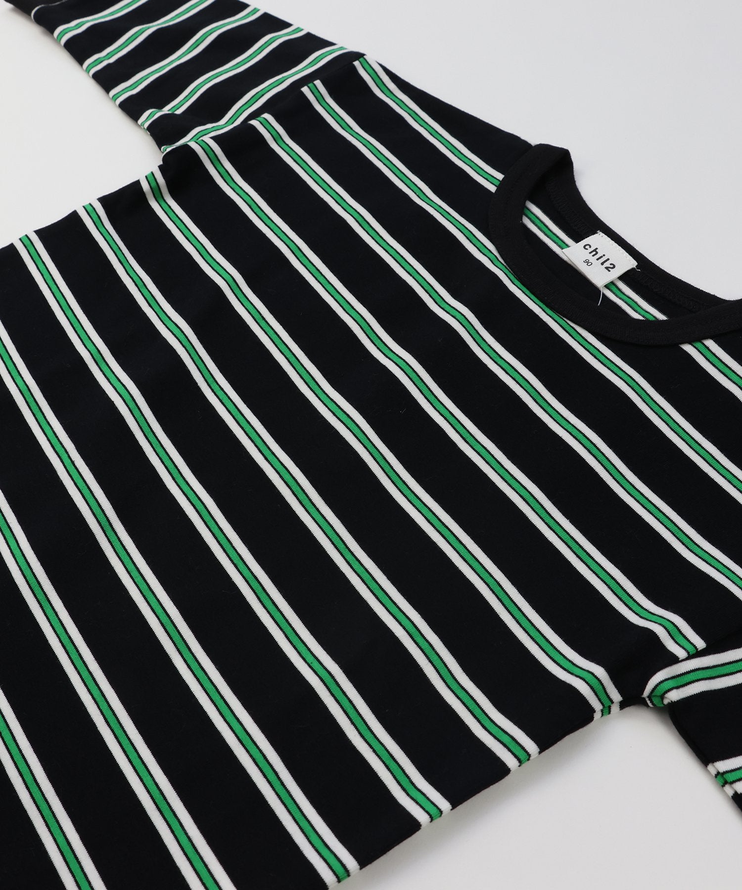 チルツー chil2 ボーダー長袖Tシャツ