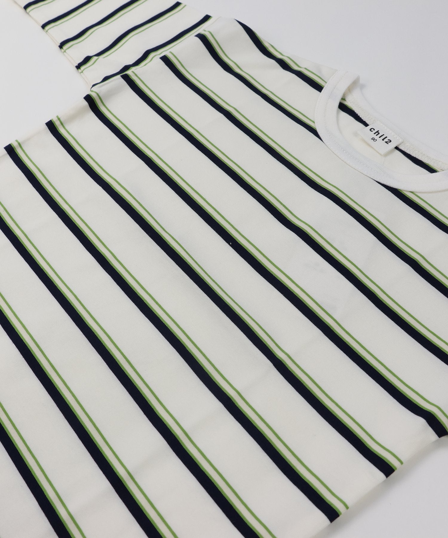 チルツー chil2 ボーダー長袖Tシャツ