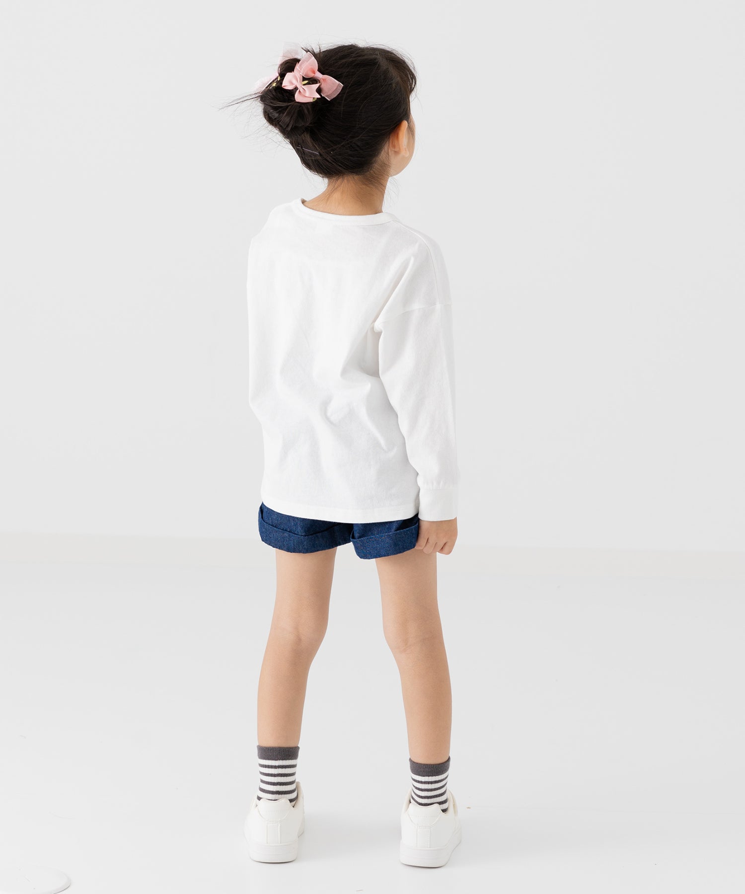 チルツー chil2 プリント長袖Tシャツ