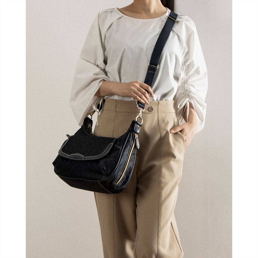 CHRISTIAN OLIVIER PARIS Shoulder bag, 2-way handbag, water repellent, monogram, jacquard weave