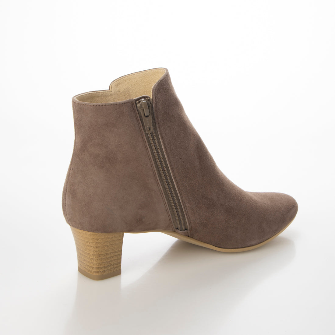 Chercher ETOILE Leather short boots