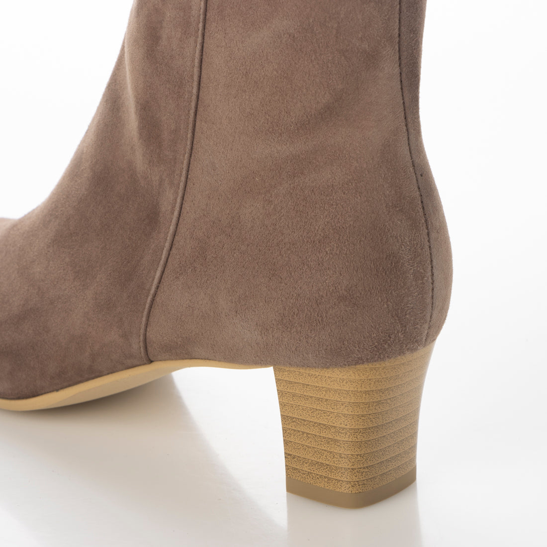 Chercher ETOILE Leather short boots