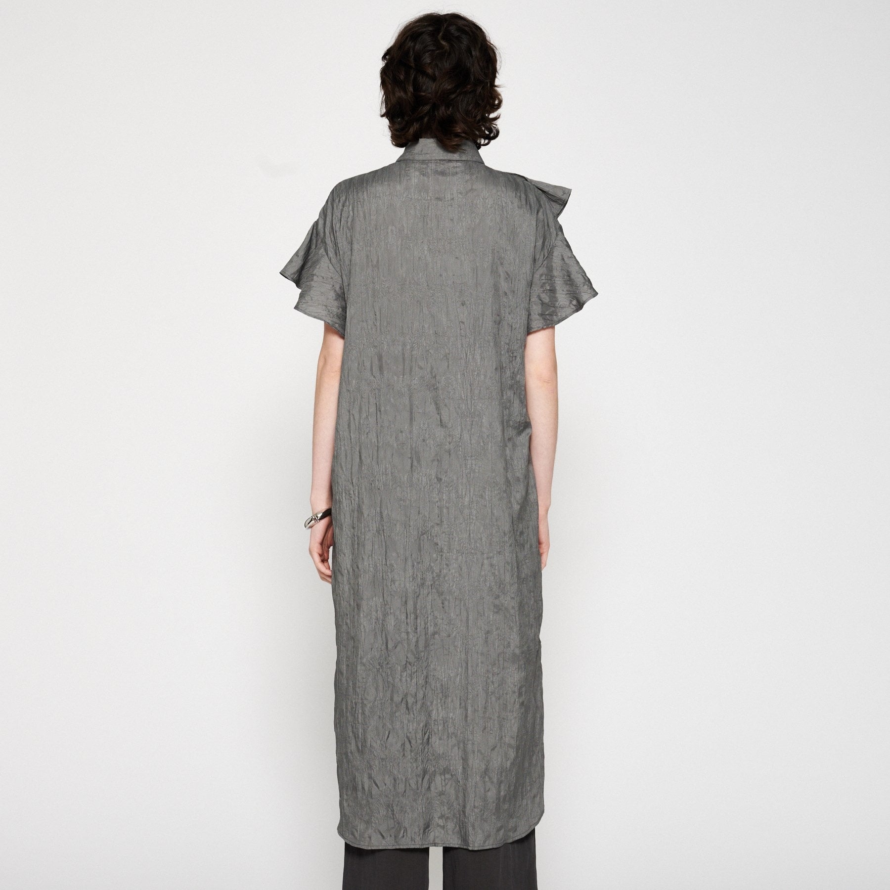 クロエンス cloenc 【手洗い可／ラクちん】フリルワッシャーワンピース （ブラック(019)） ブラック(019)