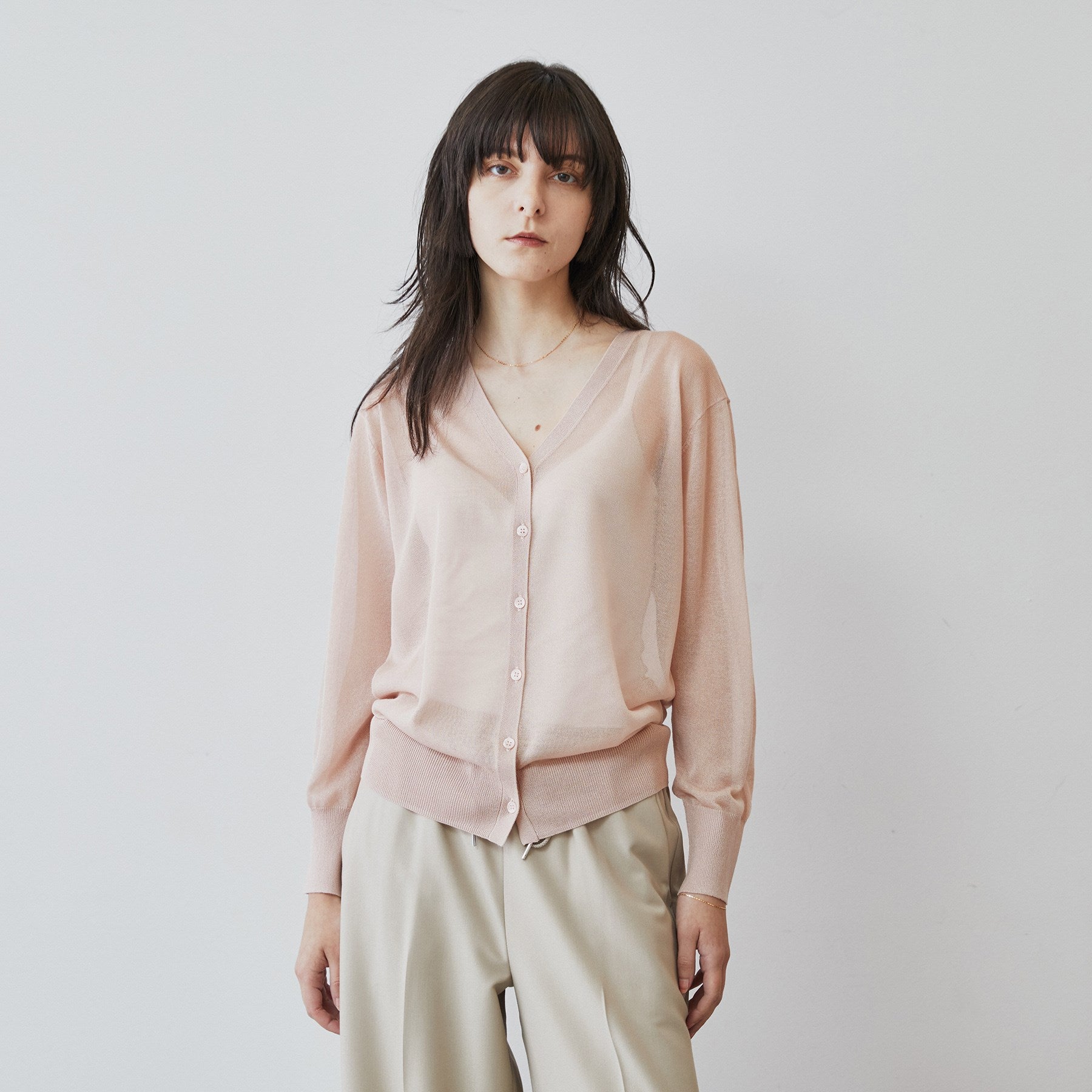 クロエンス cloenc シアーVネックカーディガン