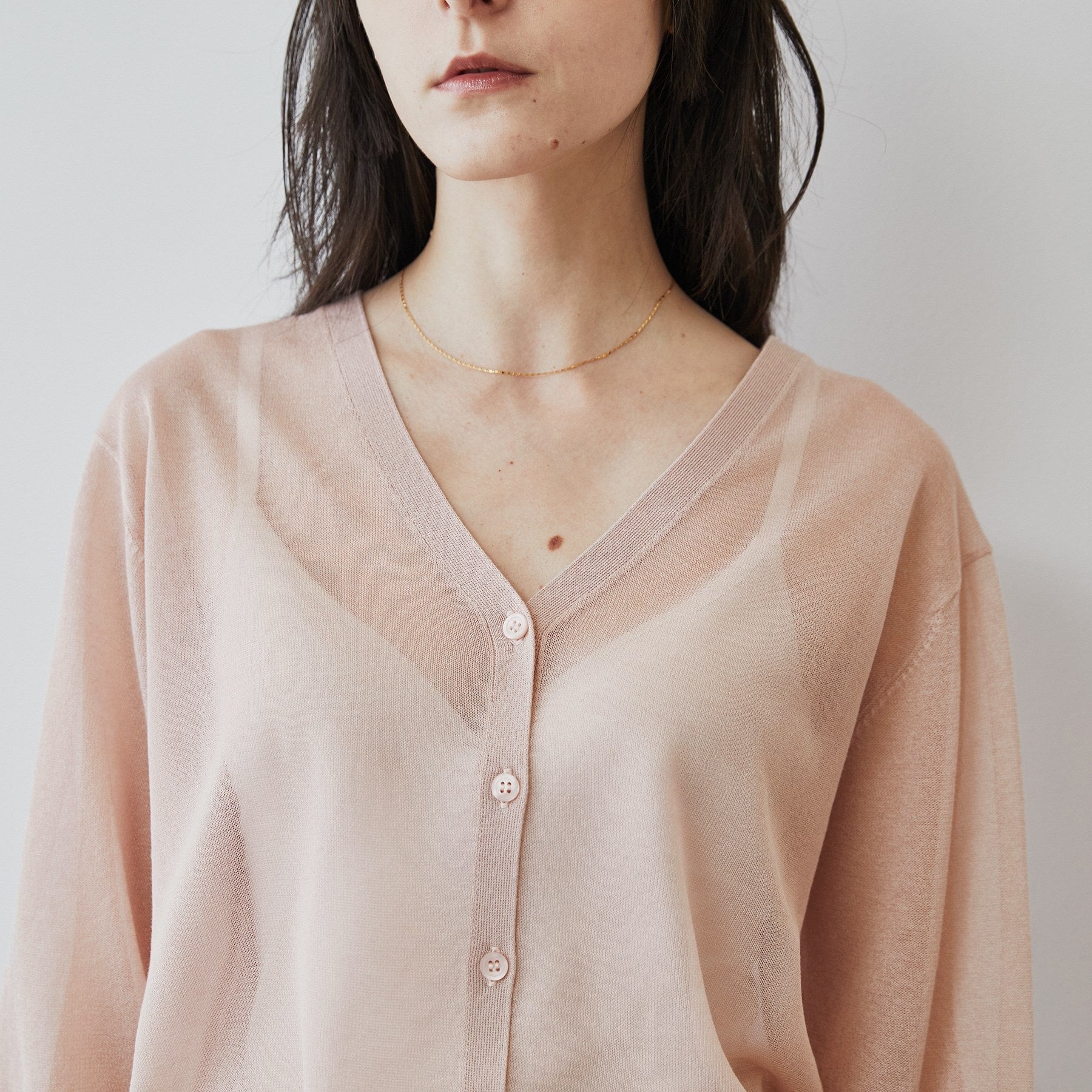 クロエンス cloenc シアーVネックカーディガン