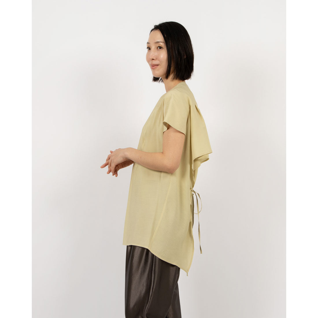 マノフ MANOF BACK OPEN DRESS SHIRT