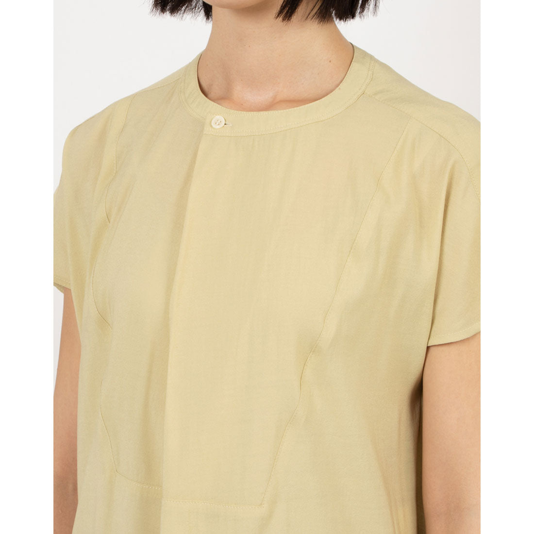 マノフ MANOF BACK OPEN DRESS SHIRT