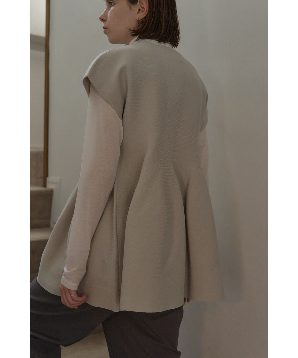 マノフ MANOF VOLUME KNIT TOPS