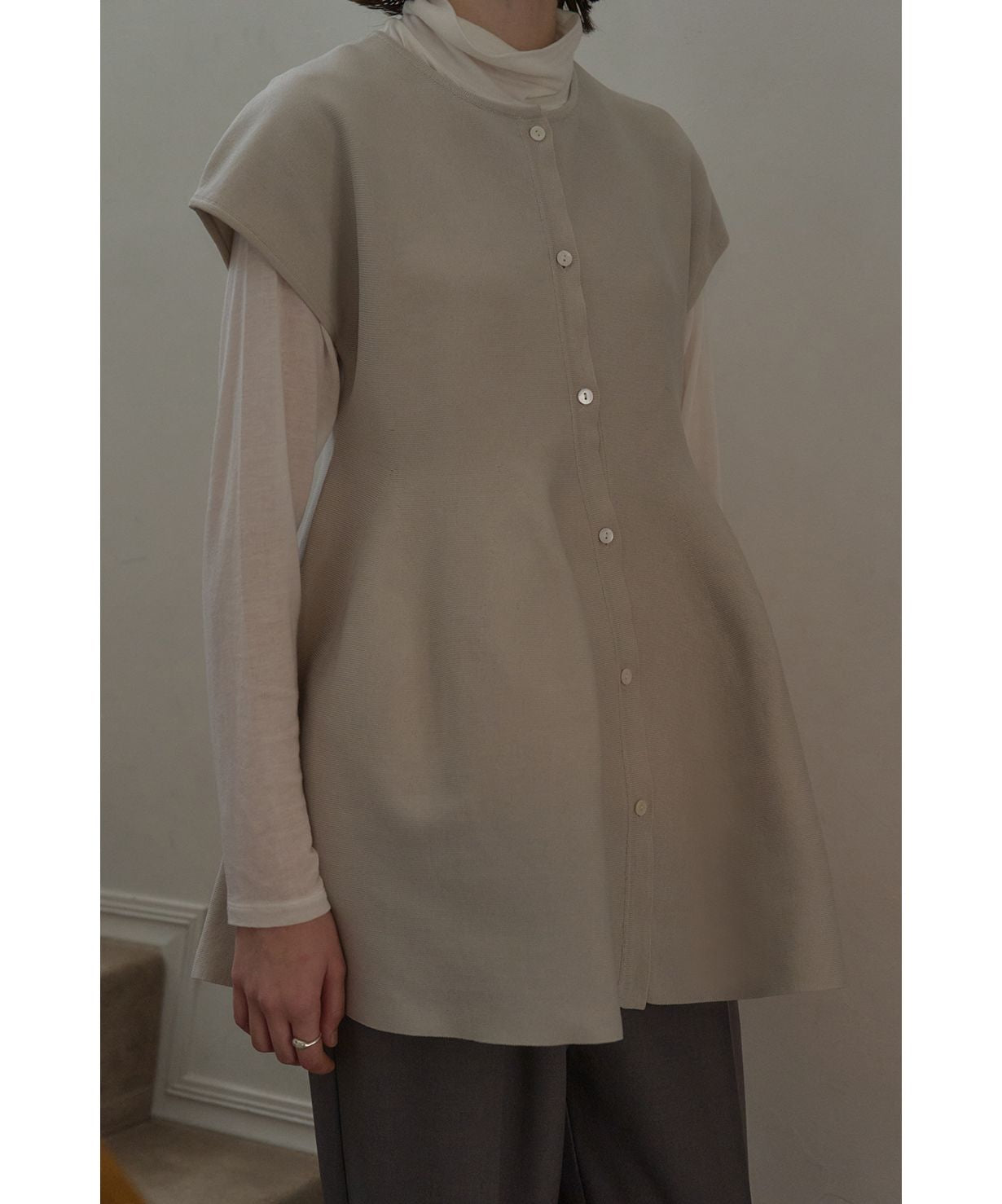 マノフ MANOF VOLUME KNIT TOPS