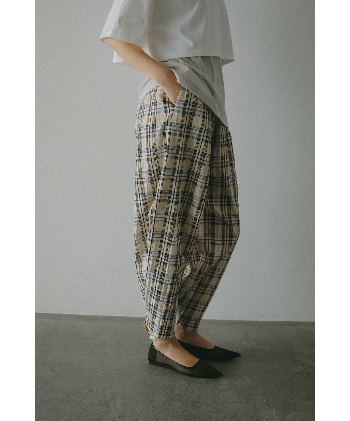 マノフ MANOF BELTED GATHER PANTS （CAMEL） CAMEL