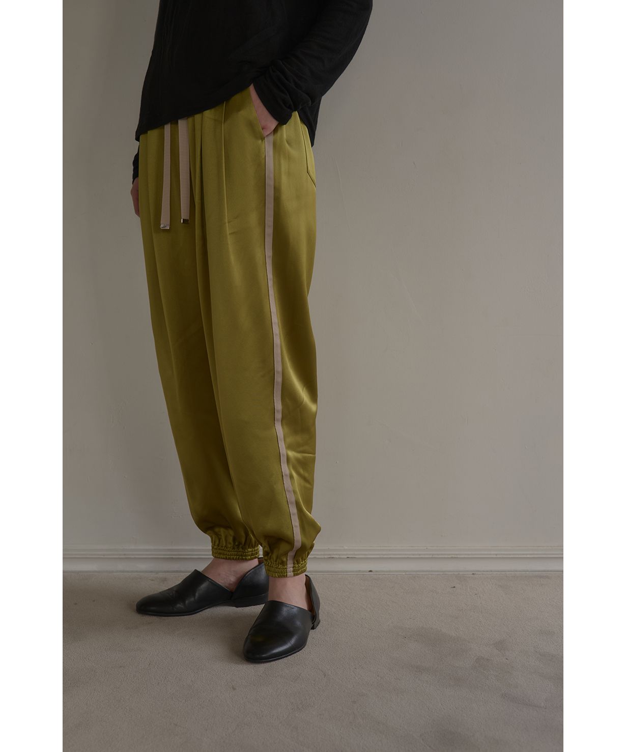 マノフ MANOF SIDE LINE SPORTS SATIN PANTS （NAVY） NAVY