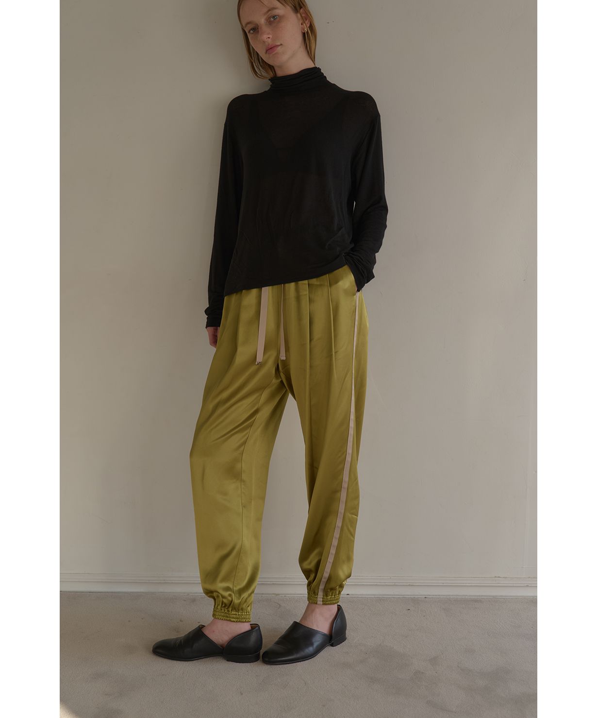 マノフ MANOF SIDE LINE SPORTS SATIN PANTS （NAVY） NAVY