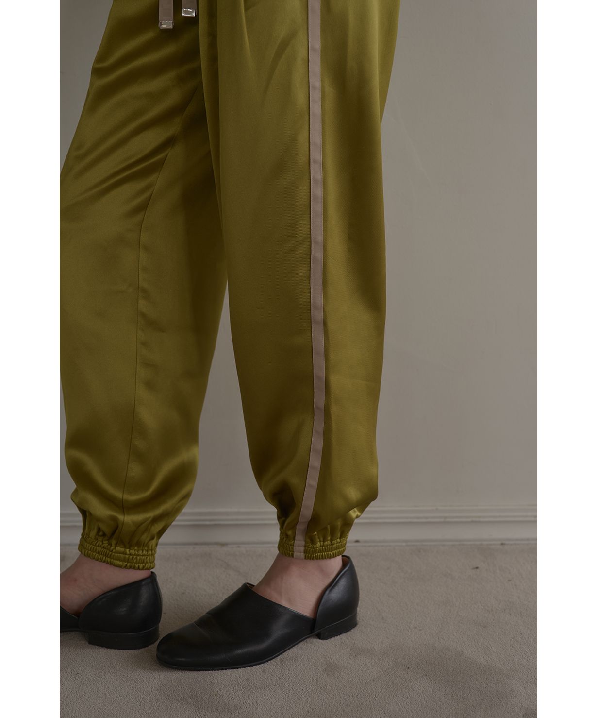 マノフ MANOF SIDE LINE SPORTS SATIN PANTS （NAVY） NAVY