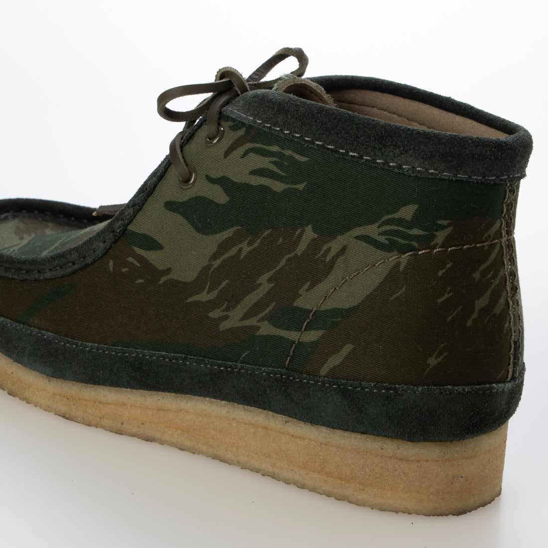 Clarks Wallabee EVO BT ワラビーエヴォブーツ迷彩柄 Clarks Clarks Wallabee Boot Clarks Wallabee Boots Green Camouflage Gre