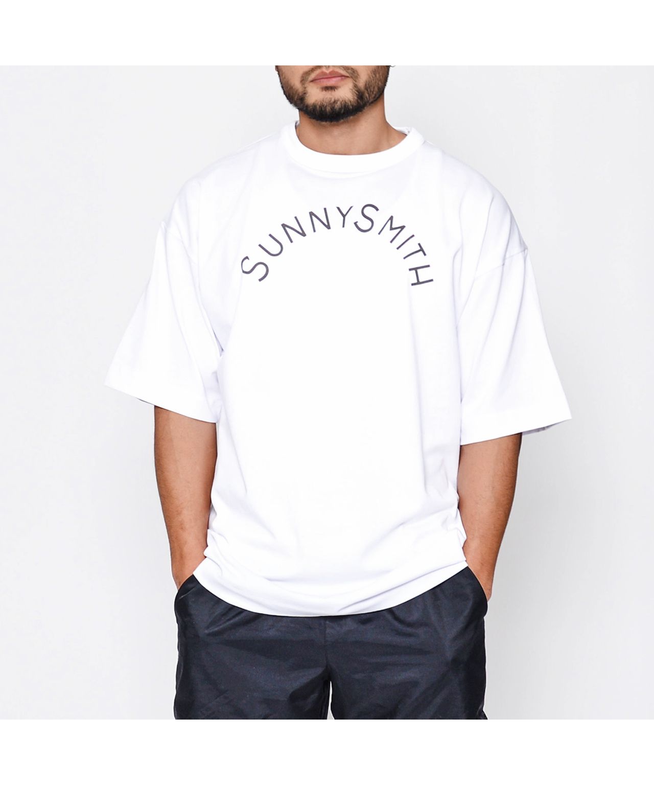 薩尼史密斯 Sunny Smith 酷史密斯標準拱形標誌 SS T恤