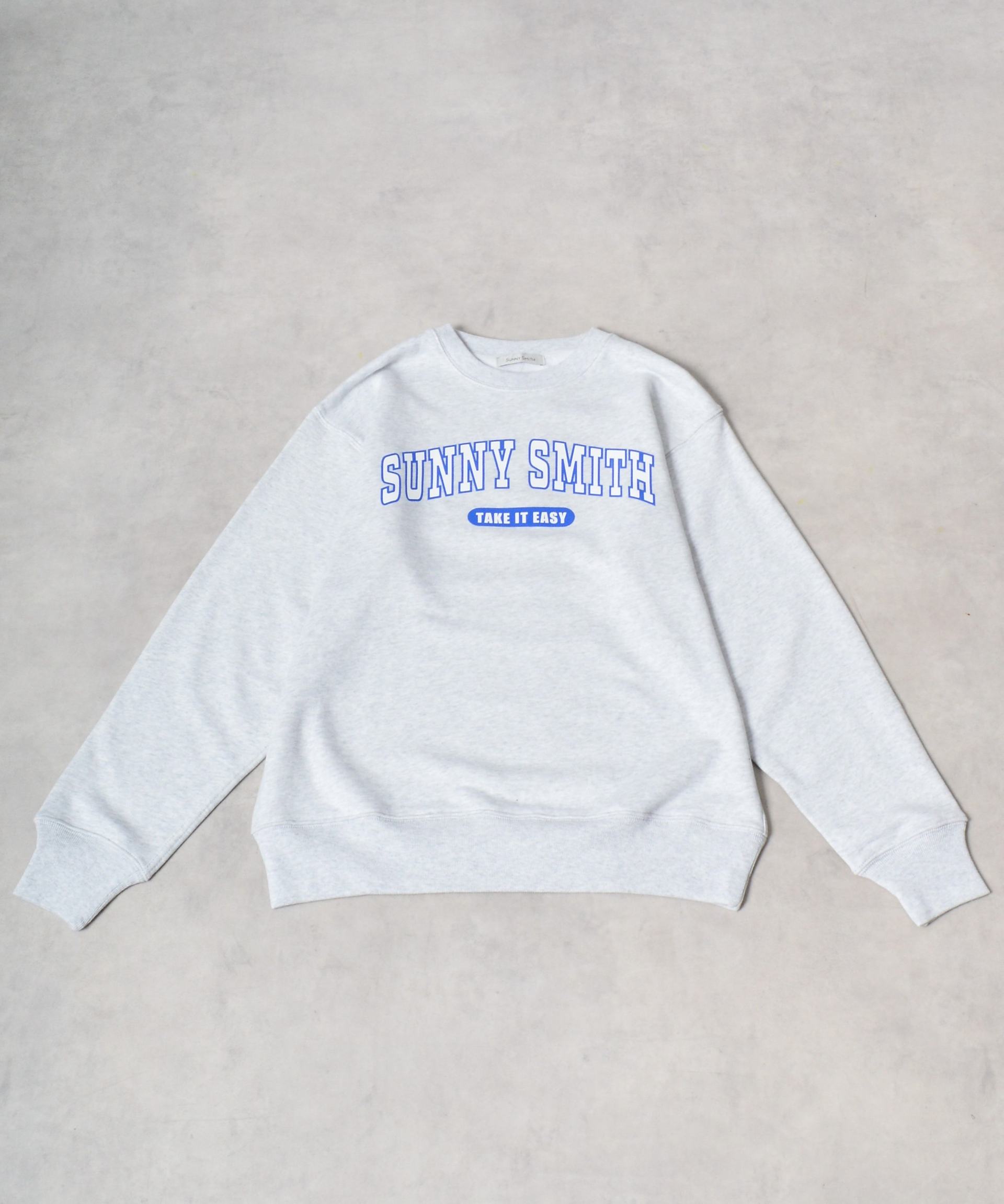 Sunny Smith 12.7 oz Heavyweight College Style Arch Logo Sweatshirt