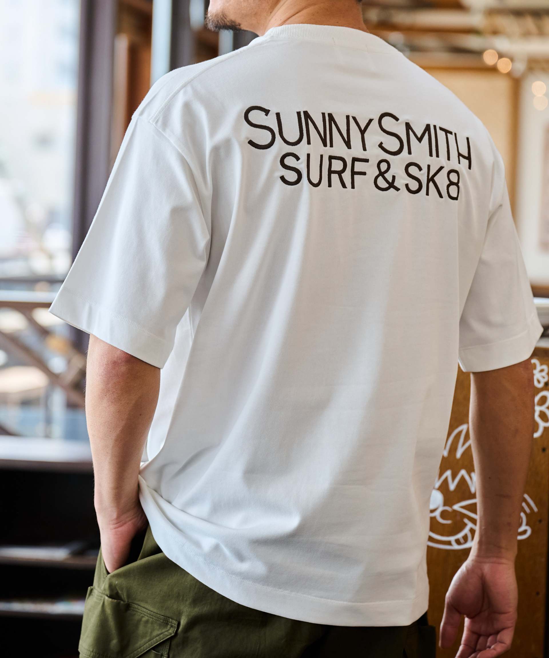 サニースミス Sunny Smith ヤシの木イラストロゴ両面刺繍Tシャツ （ホワイト） ホワイト