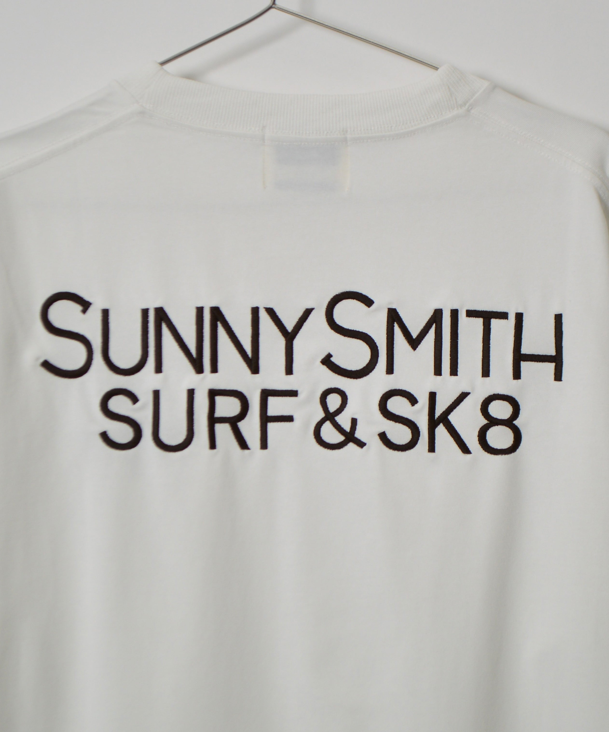 サニースミス Sunny Smith ヤシの木イラストロゴ両面刺繍Tシャツ （ホワイト） ホワイト