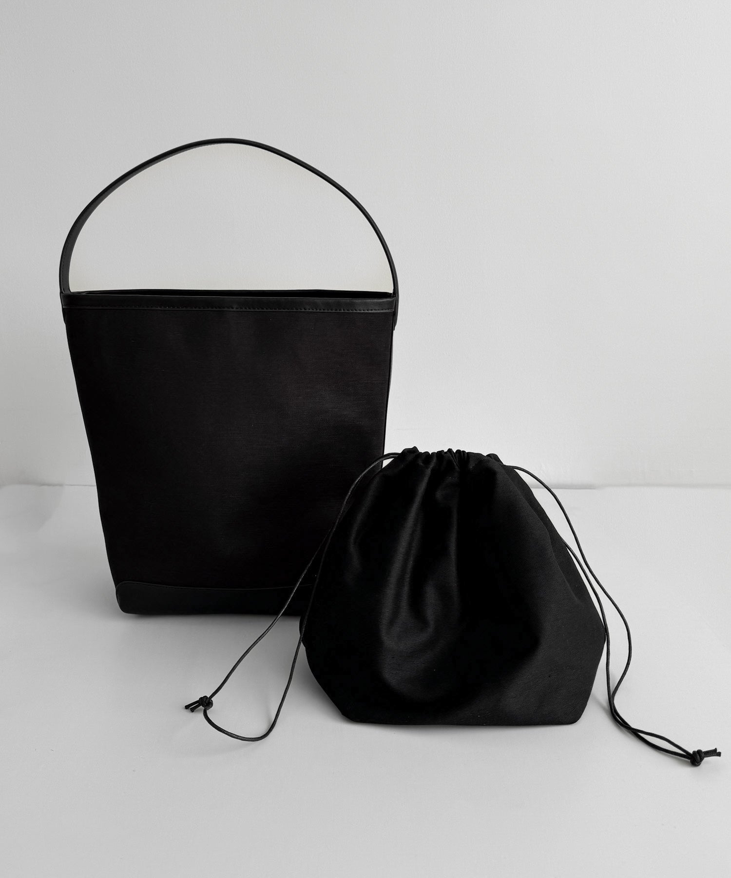 CANAL JEAN El mar Canvas Bicolor Shoulder Bag