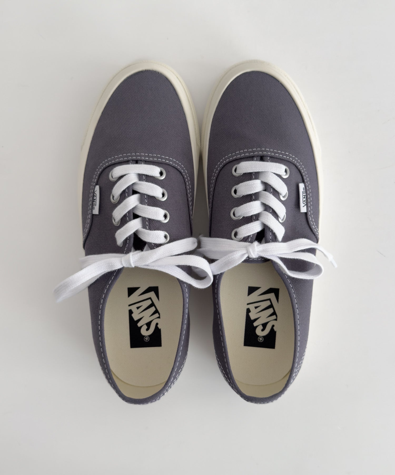 キャナルジーン CANAL JEAN VANS LX Authentic 44/VN000D9NFSM （チャコールグレー） チャコールグレー