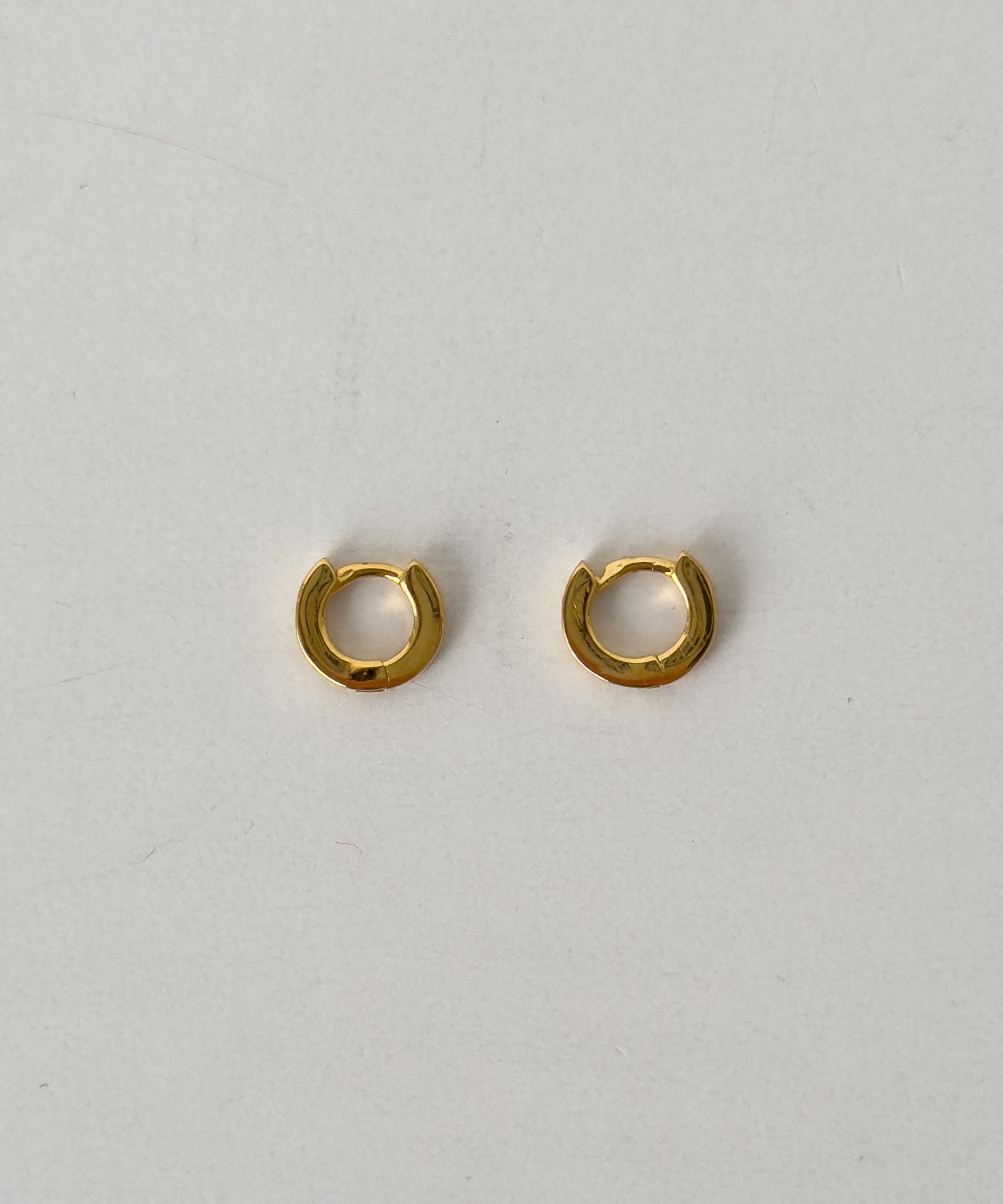 キャナルジーン CANAL JEAN Pt 【Silver925】プチフープゴールドピアス （ゴールド） ゴールド