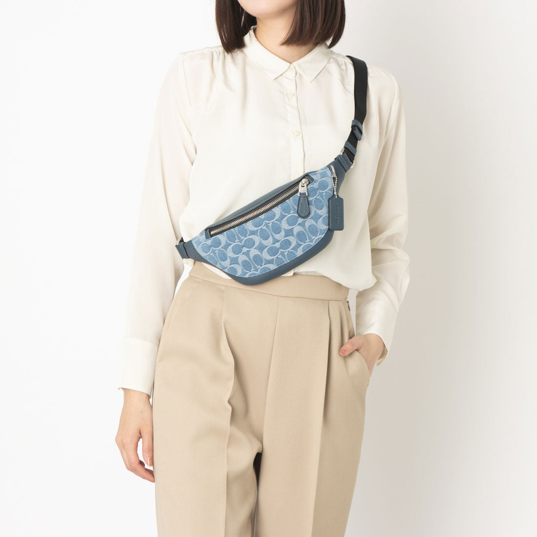 コーチ COACH バッグ （ブルー） 他