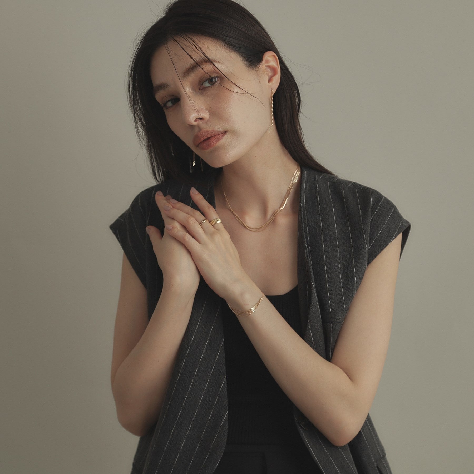 ココシュニック COCOSHNIK K10キヘイ×ベネフラット前後 スタッドピアス （イエローゴールド(149)） イエローゴールド(100)