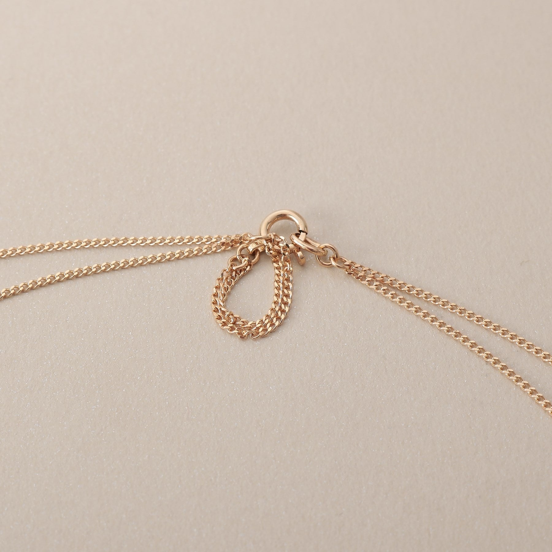 ココシュニック COCOSHNIK K10中空プリムキヘイループ ネックレス （イエローゴールド(100)） イエローゴールド(100)