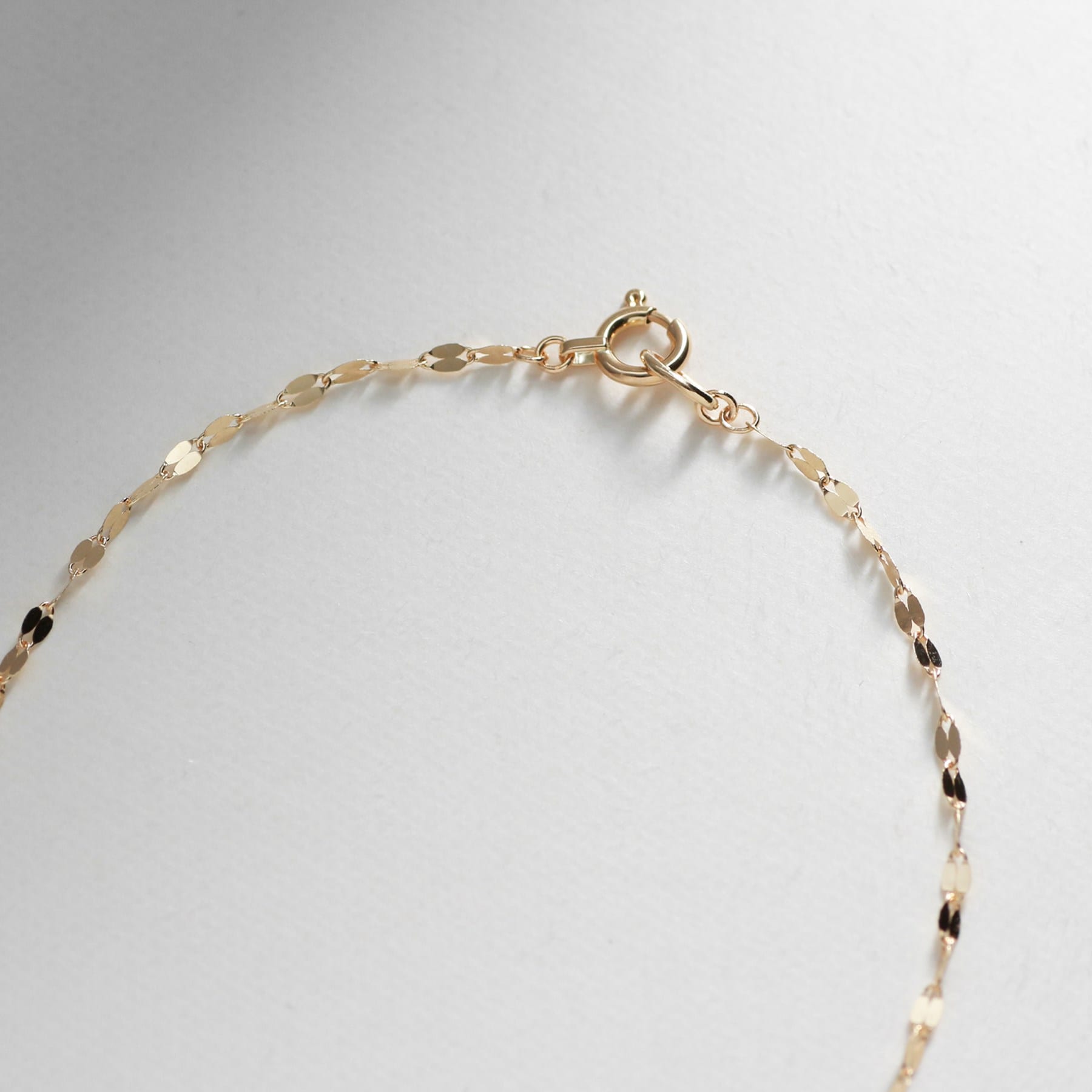 ココシュニック COCOSHNIK ◆(K18)フラワークロスチェーン ネックレス (イエローゴールド) ゴールド