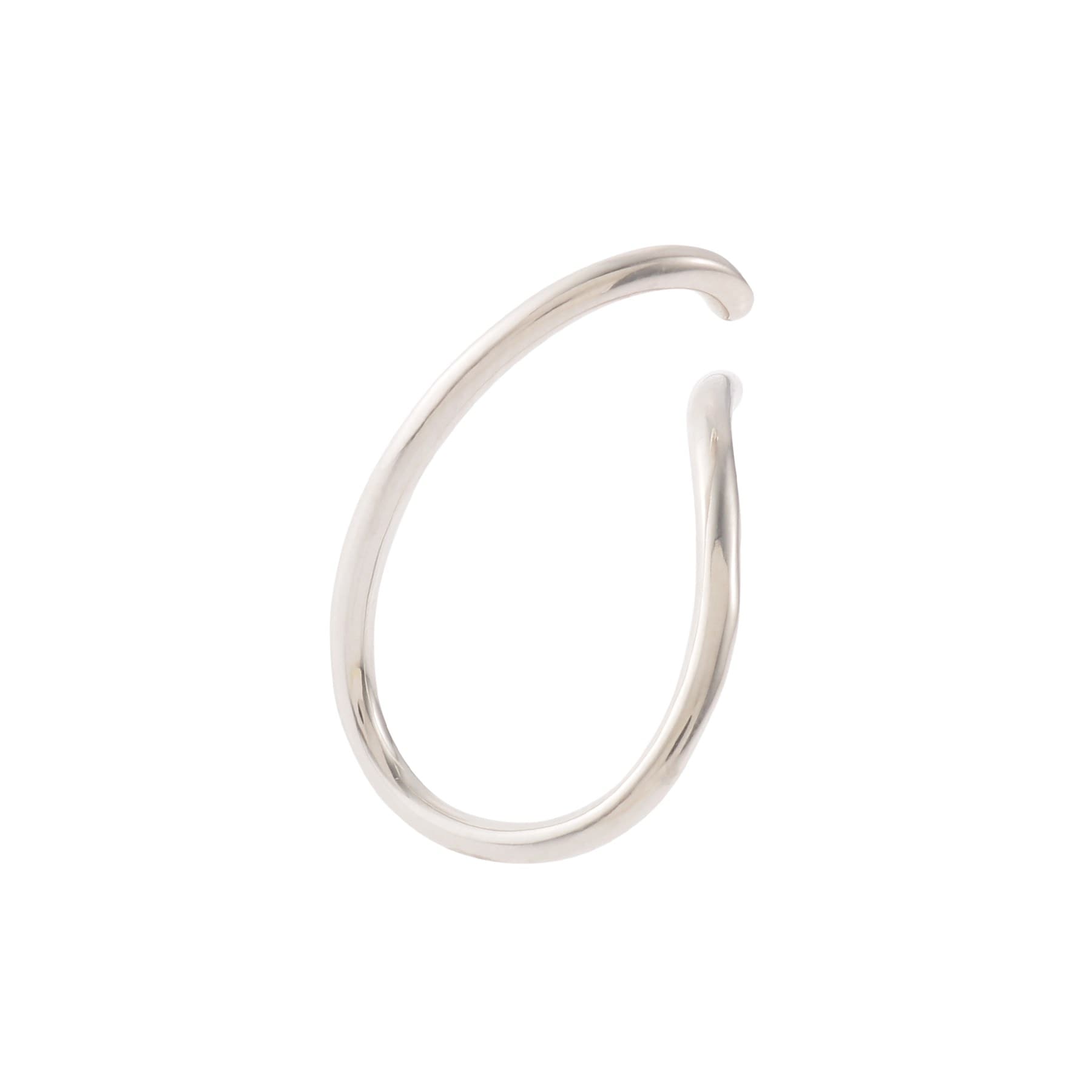 ココシュニック COCOSHNIK シルバー ラップイヤーカフ