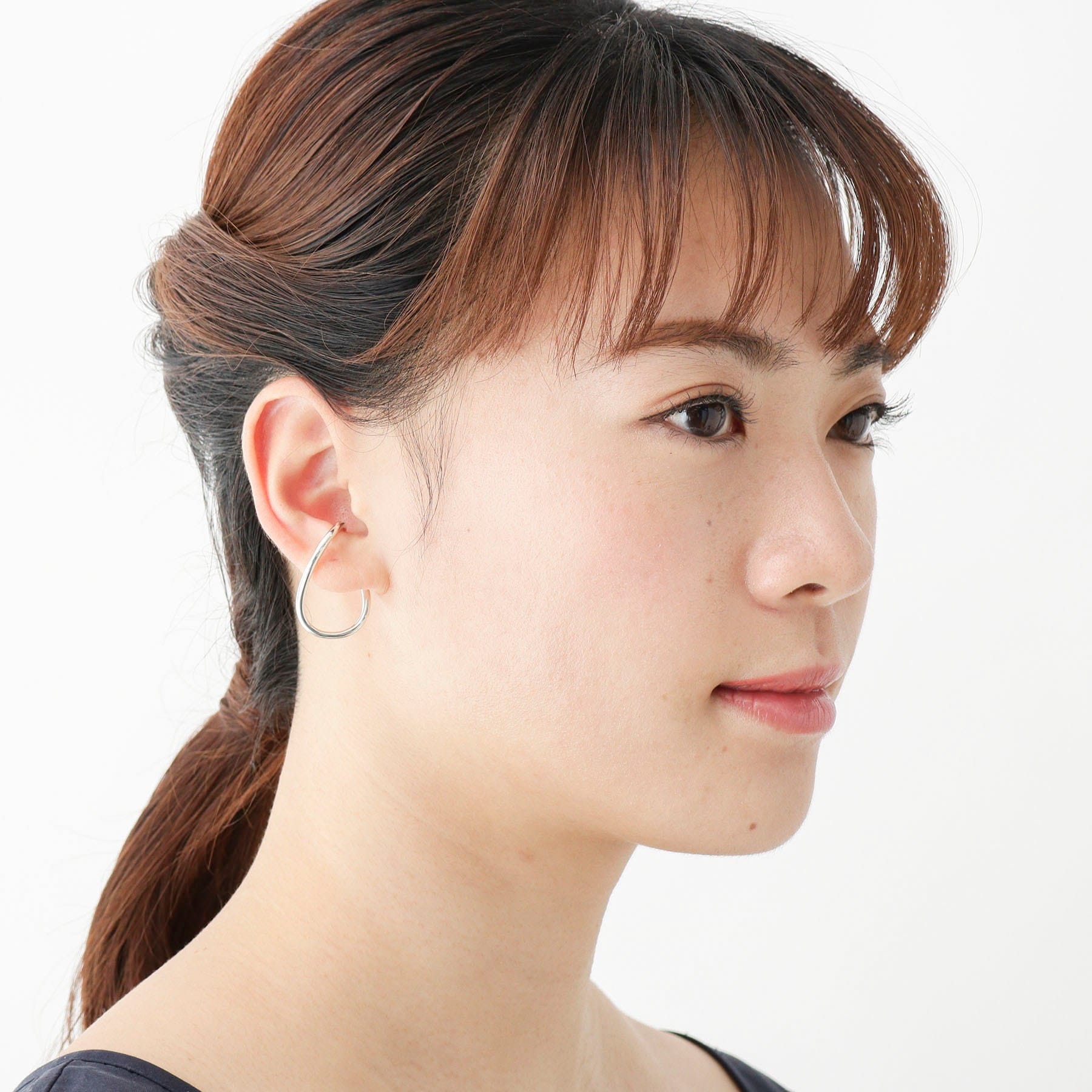 ココシュニック COCOSHNIK シルバー ラップイヤーカフ