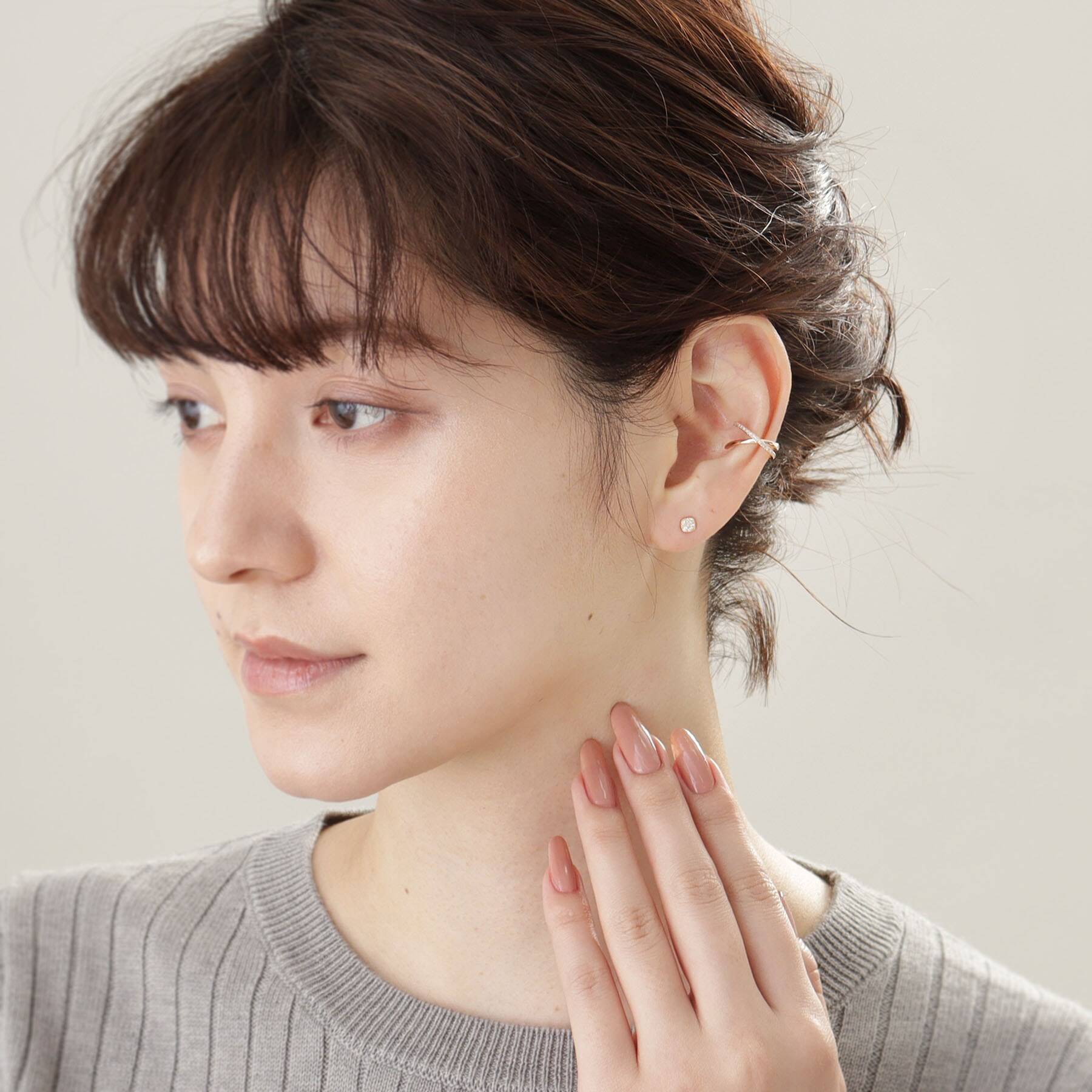 ココシュニック COCOSHNIK K18ダイヤモンド　ランダムパヴェ　スクエア　スタッドピアス (イエローゴールド) イエローゴールド(104)