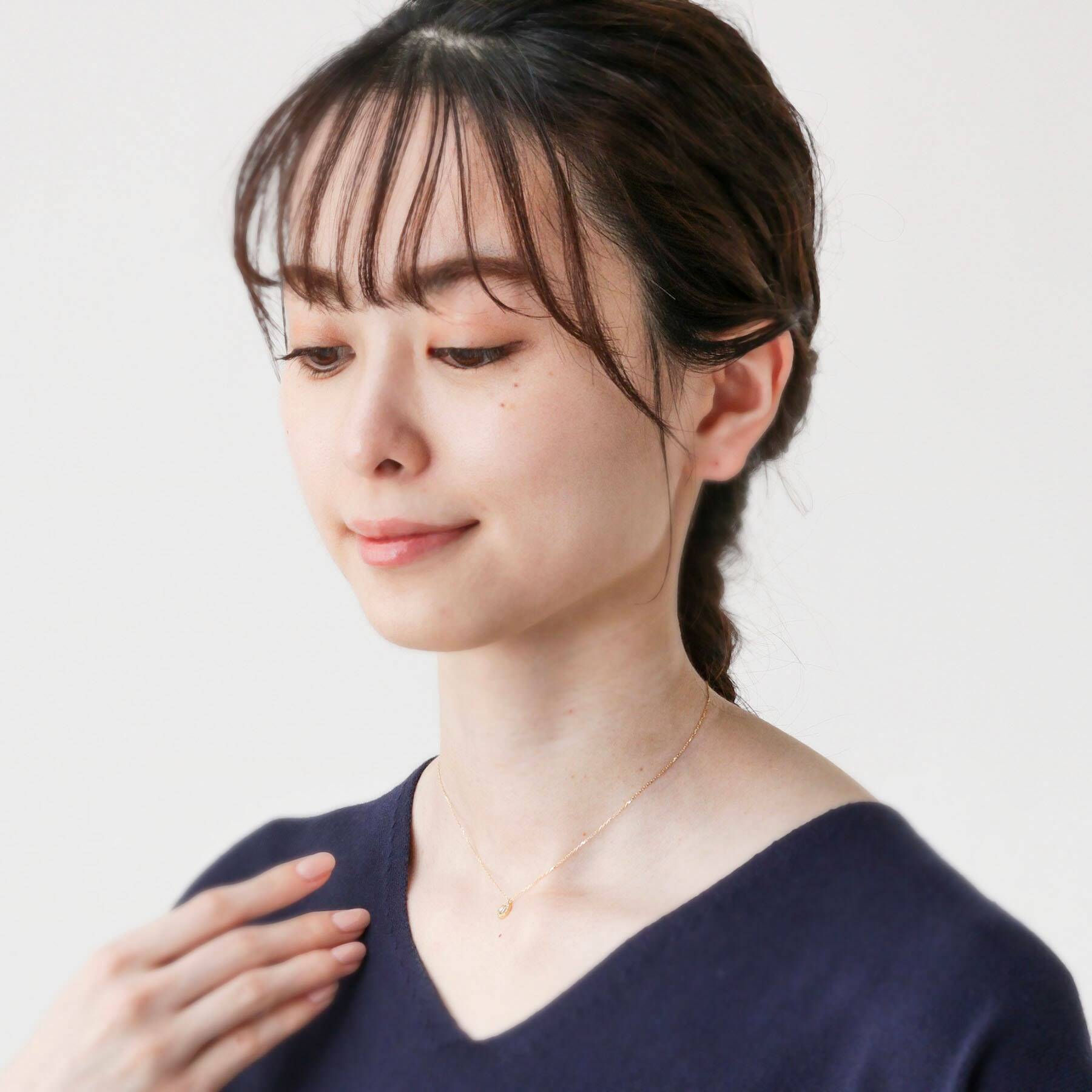 ココシュニック COCOSHNIK K18ダイヤモンド　バゲットカット取り巻き　ネックレス