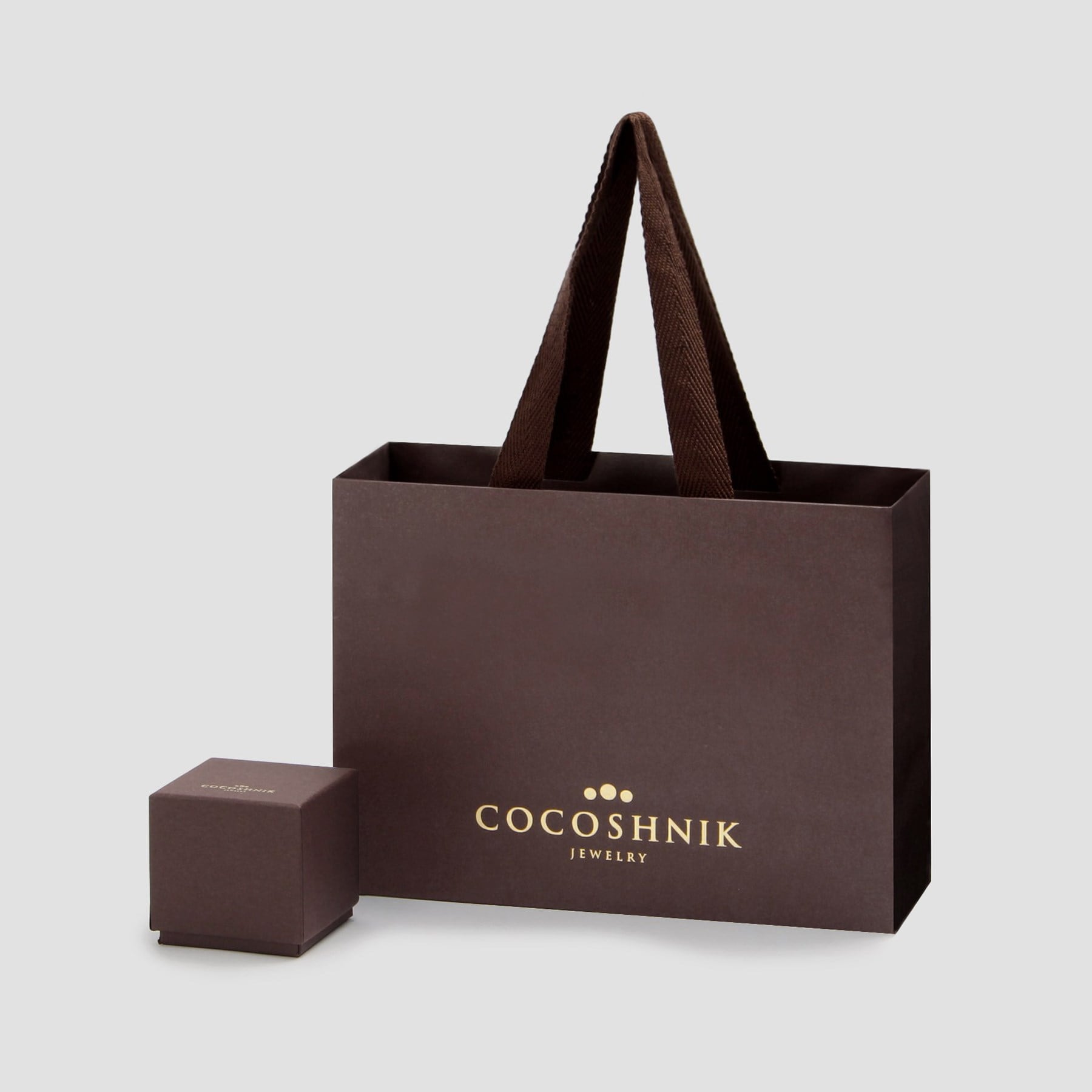 ココシュニック COCOSHNIK 縄目オーバーラップ　イヤーカフ