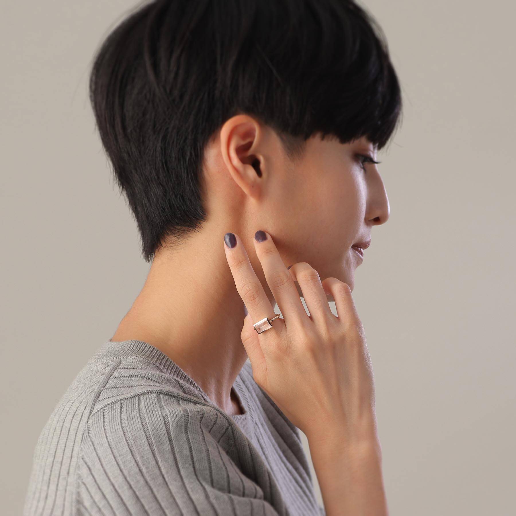 ココシュニック COCOSHNIK K10ローズクォーツ バフトップカット リング イエローゴールド(117)